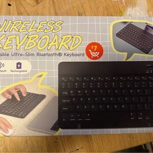 Ultra-Slim Wireless Bluetooth Keyboard - Black